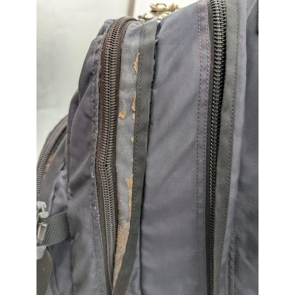 Patagonia Black Charcoal Grey Multi Compartment Hiking Travel Backpack Bag